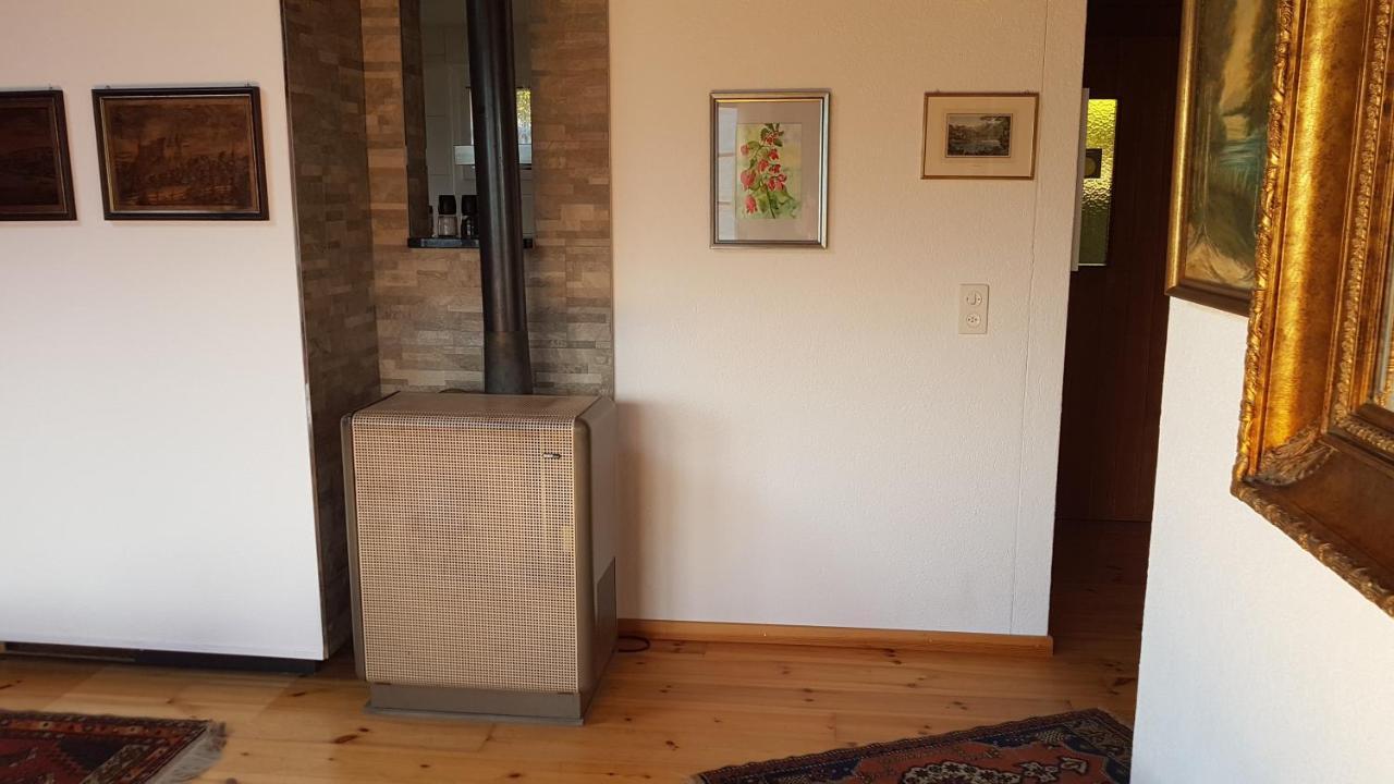Traumhaftes Chalet Mit Seesicht Krattigen Ngoại thất bức ảnh